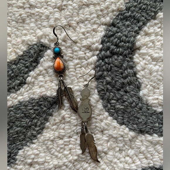 RB Running Bear Navajo Sterling Silver Earrings - Picture 2 of 2